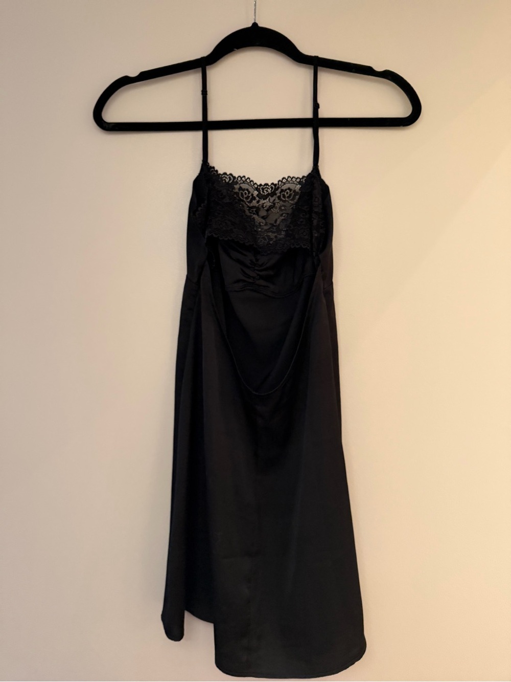 Urban Outfitters Out From Under Sweet Cheeks Lace-Back Satin Slip - Picture 6 of 9